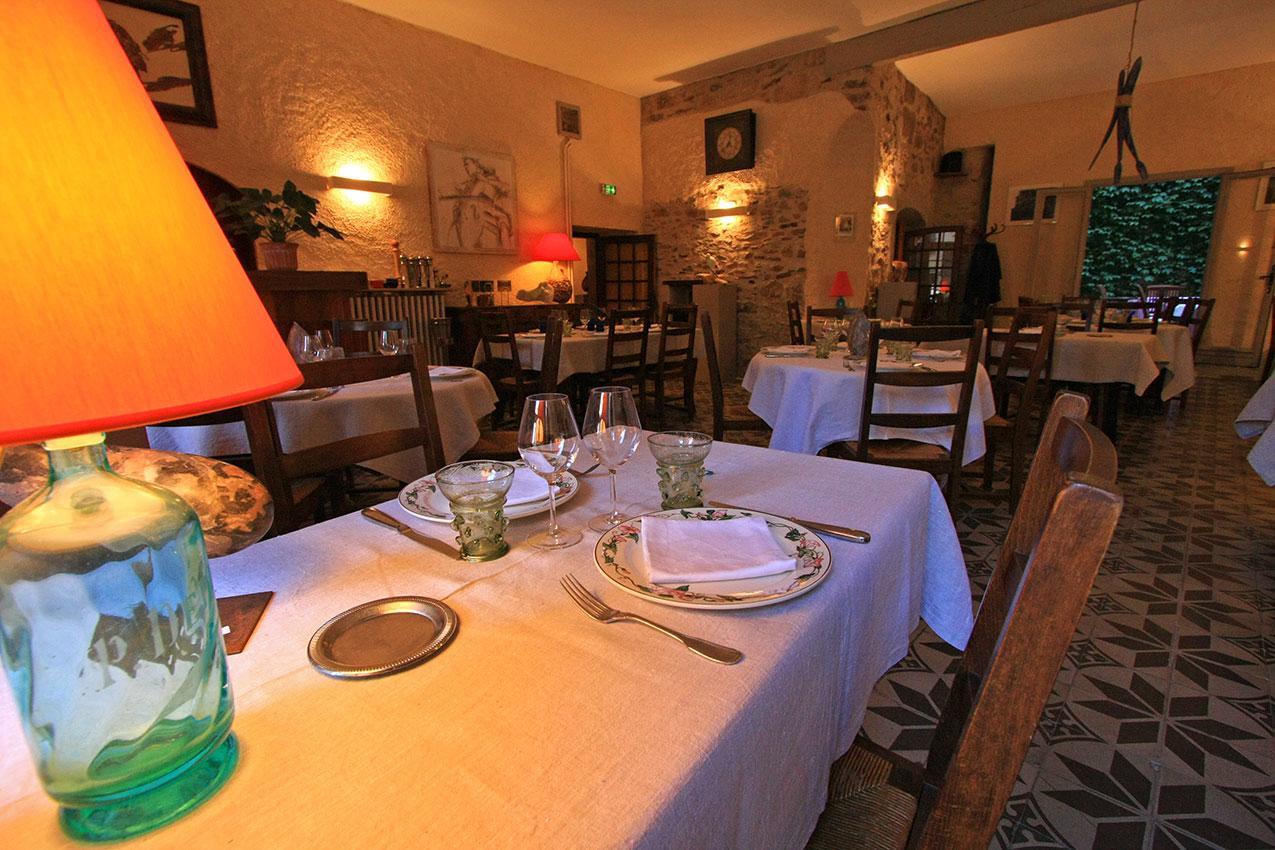 Hotel Restaurant D'Alibert Caunes-Minervois Eksteriør billede